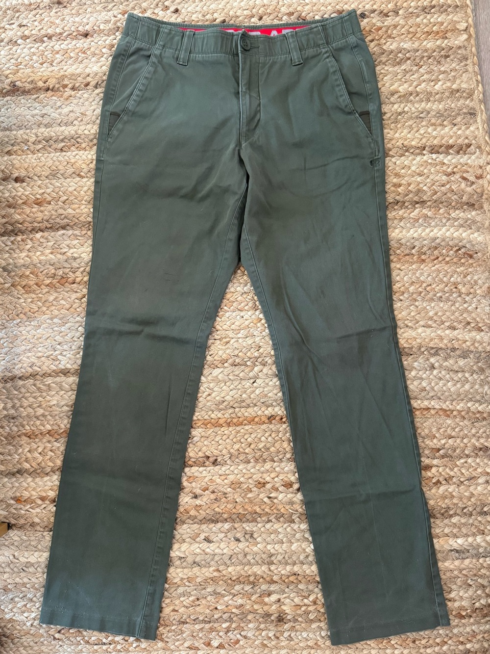 Under Armour Olive Green Casual Chinos